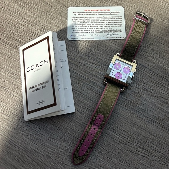Vintage Coach Watch with Leather Strap - Picture 1 of 8
